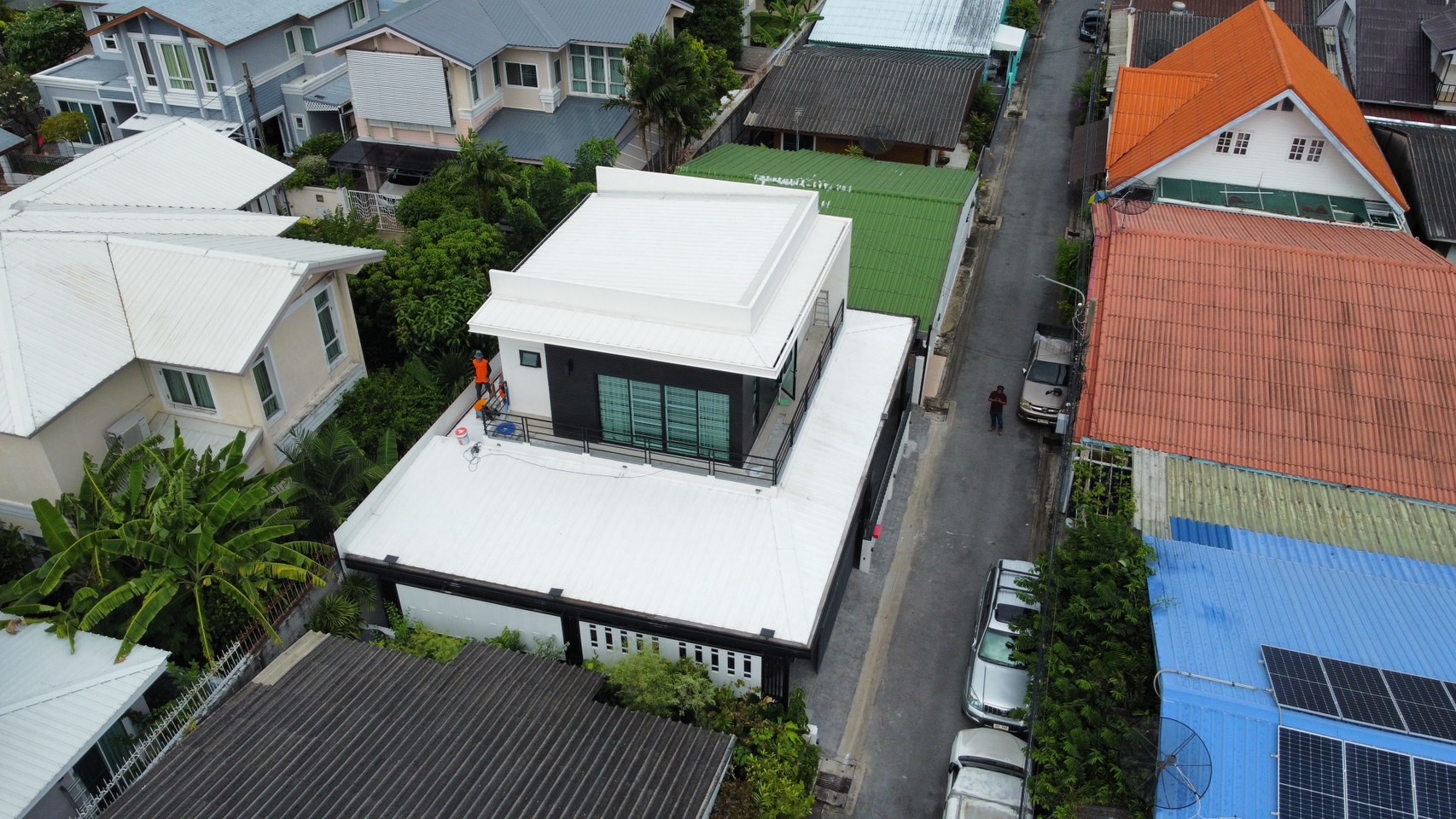 8 - https://หลังคาโรงจอดรถ.com | ช่างเอก บริการรับติดตั้งหลังคาโรงจอดรถครบวงจร ควบคุมงานโดยทีมวิศวกรมืออาชีพ พร้อมออกแบบ 3D ฟรี มีวัสดุหลายชนิดให้เลือก มั่นใจในโครงสร้างแข็งแรง สวยงาม พร้อมของแถมหลายรายการ